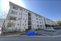 醍醐上ノ山団地外観写真