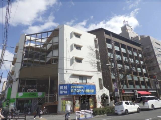 ハイエスト武庫之荘外観写真1