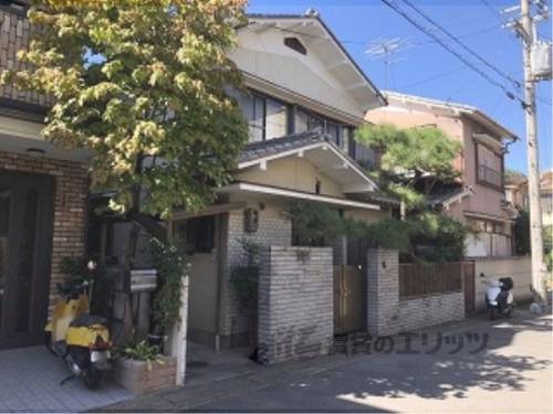 太秦駅より徒歩13分 築49年1ヶ月 2階建の賃貸物件