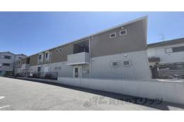 ラピス　ラズリ外観写真