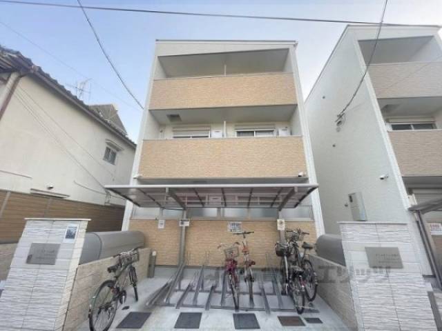 クリエオーレ衣摺１外観写真2