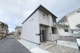 ファーイーストコート・２外観写真