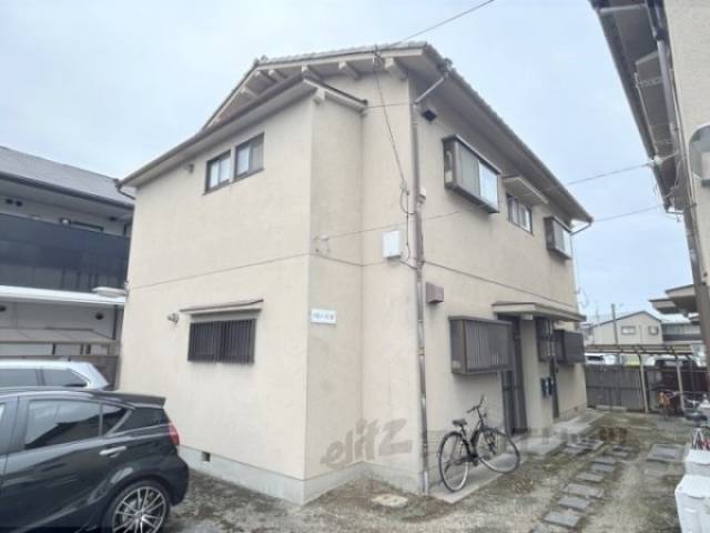 中島コーポC棟外観写真1