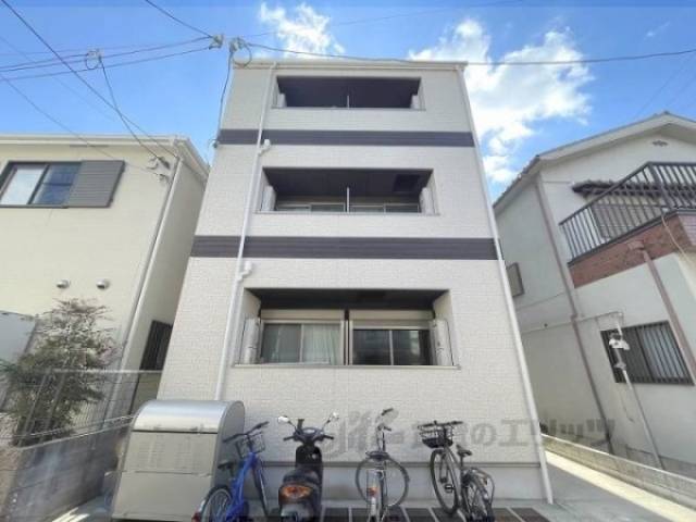 ノイヴェル長瀬外観写真1