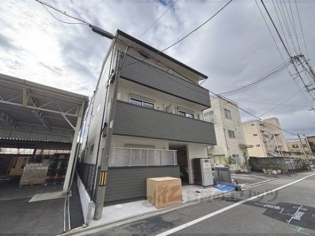 アドバンスコート五条丹波口外観写真2