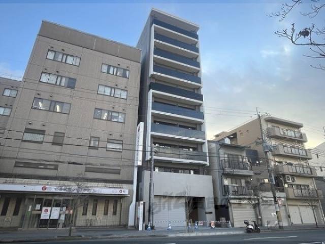 ゼフィランサス西大路外観写真1