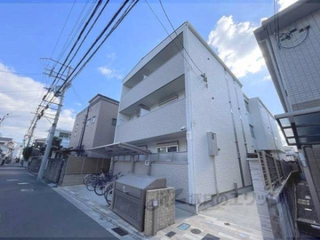 クリエオーレ友井外観写真3