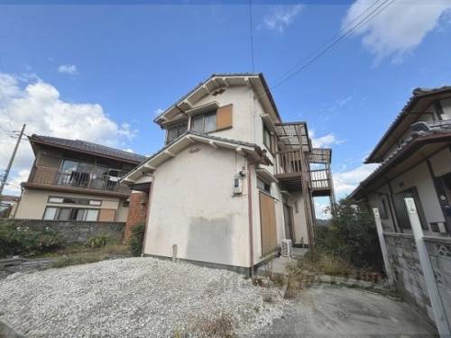 生駒駅より徒歩20分 築48年10ヶ月 2階建の賃貸物件