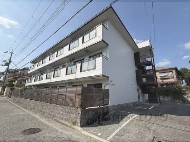 マリンコート川西外観写真2