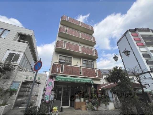 カーサ鹿谷外観写真2