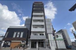 ONLYONE川西藤ノ木外観写真