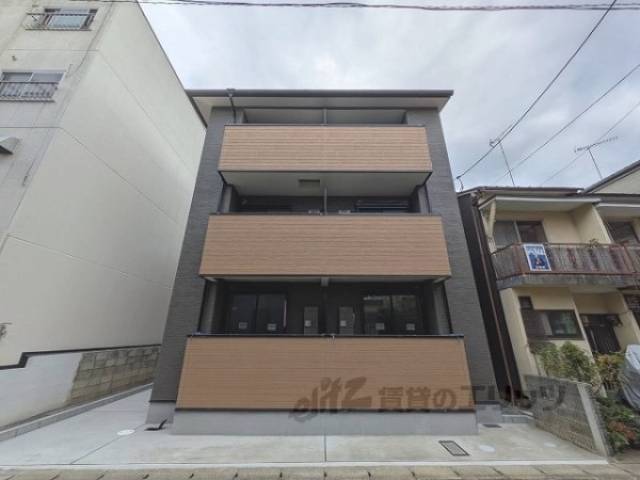 コンプレト醍醐外観写真1