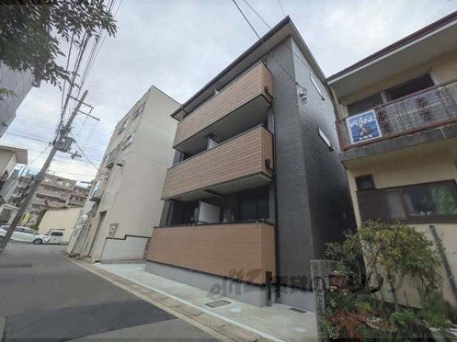 コンプレト醍醐外観写真3