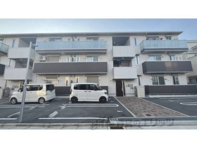 カーサ　リバティバランス　セカンド外観写真1