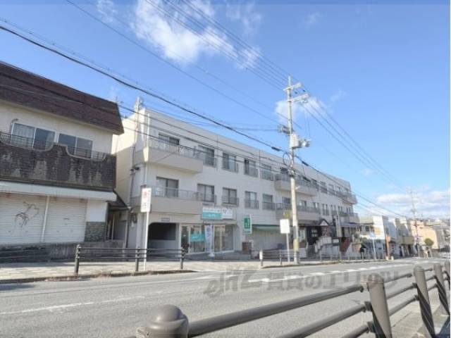 コーポ学園前外観写真1