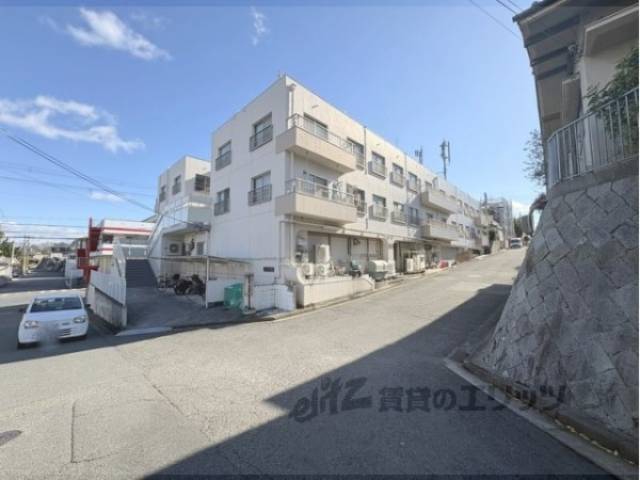 コーポ学園前外観写真3