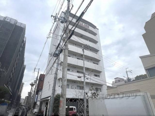 ＯＮＬＹＯＮＥ伊丹中央外観写真1