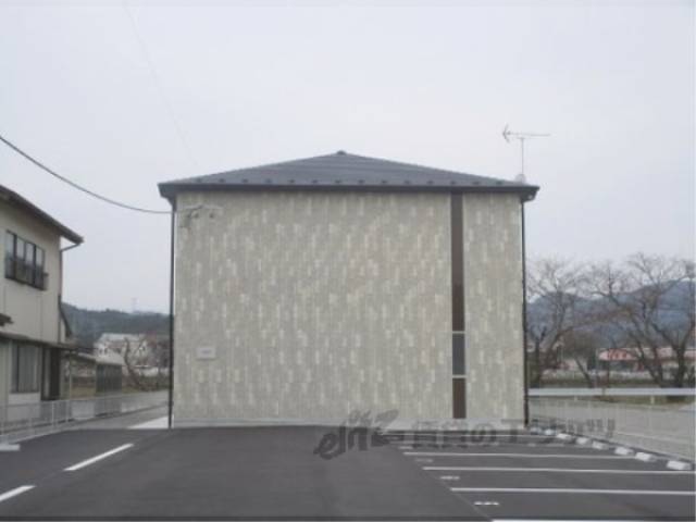 クラルス外観写真2