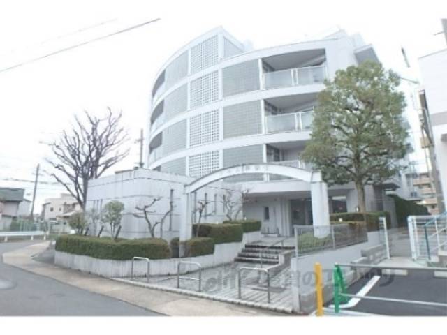 カルム長岡京外観写真1