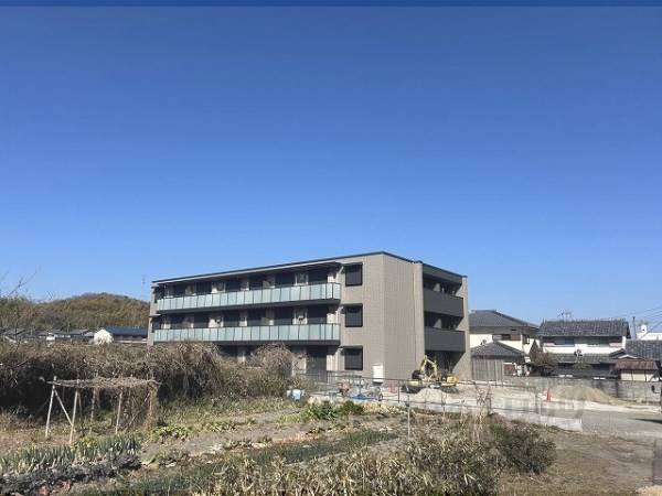 176233の外観写真