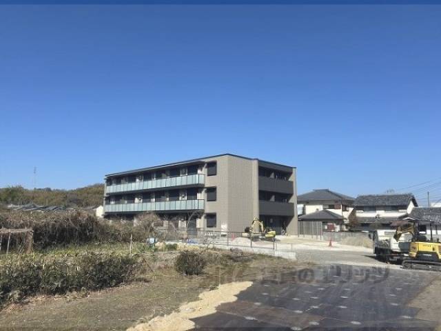 シャーメゾンＭ―ｓｉｘ外観写真2