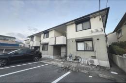 フルハウスB棟外観写真