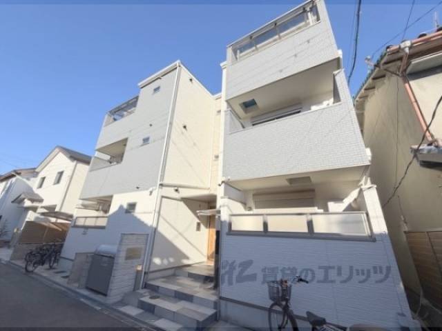 クリエオーレ吉田下島外観写真1