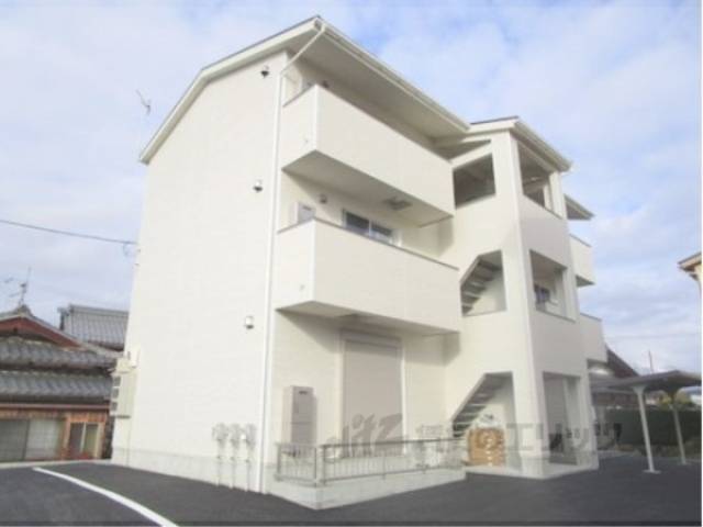 クレスト大戌亥３号館外観写真1