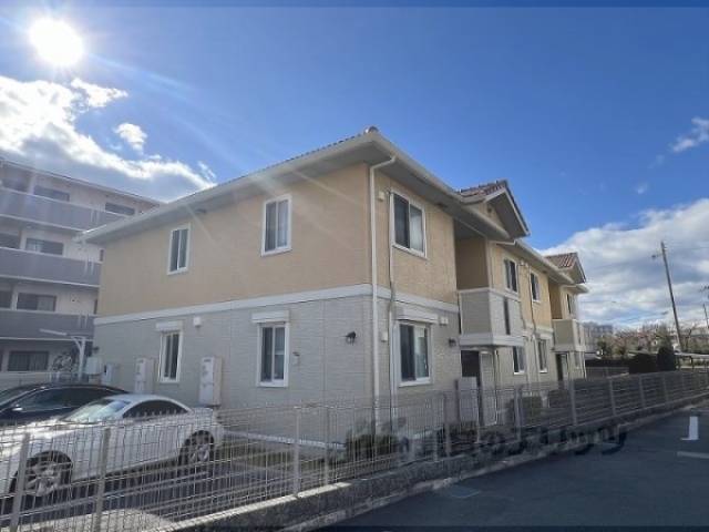 ウエストハイツ外観写真3