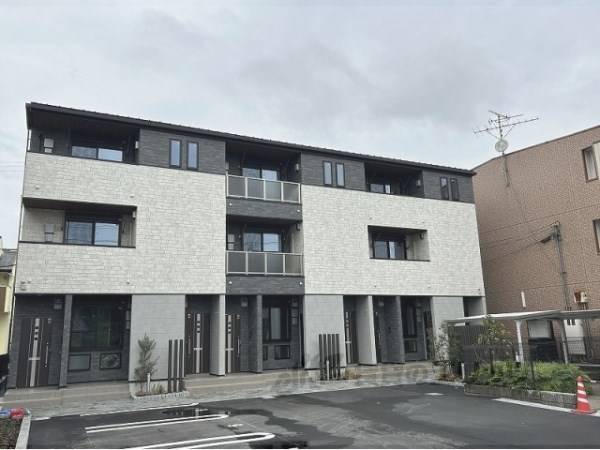 176782の外観写真