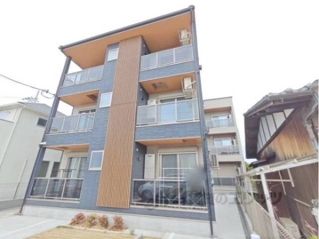 シーズンズ仁川外観写真2