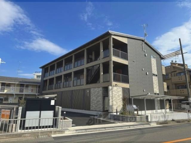 オーサム　ヴィレッジ 京都桂外観写真1