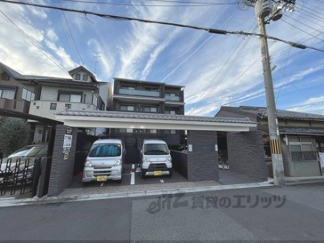MAISON京都ももやま外観写真1