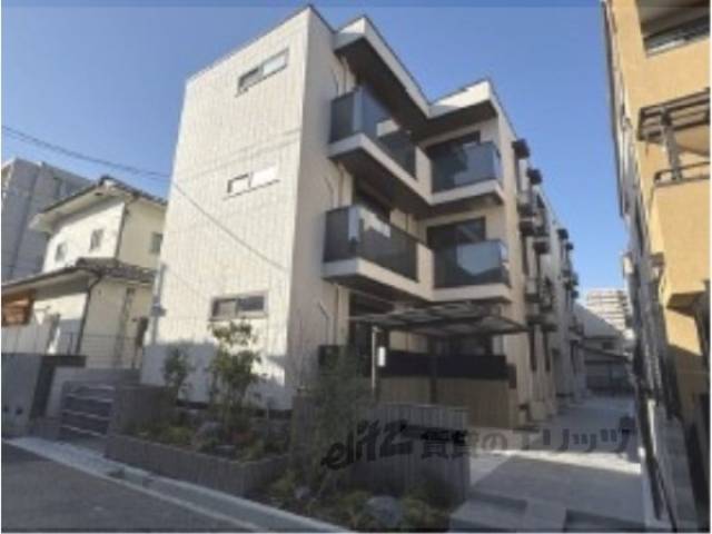 クラシスト南塚口外観写真1