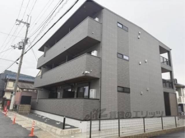 ベルフォレ大津京外観写真1