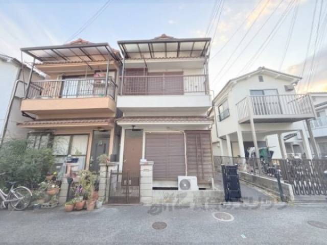 貸家外観写真1