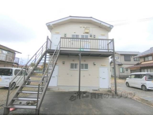 コーポひばり丘町外観写真2