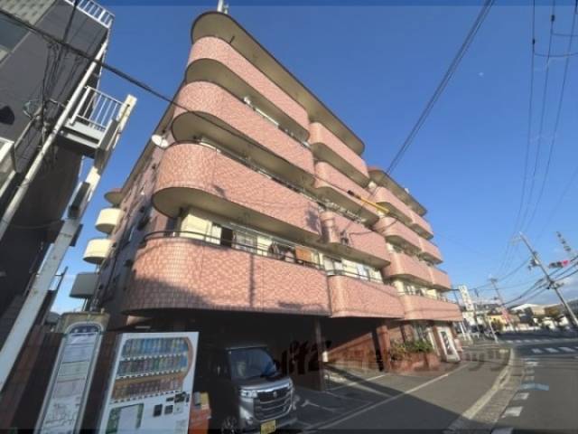 レオハイム春日山外観写真2