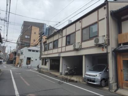 西洞院通姉小路町家（きたつみ）外観写真3