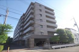 サーパス桂外観写真