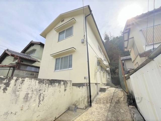 岩倉長谷町アパート外観写真1