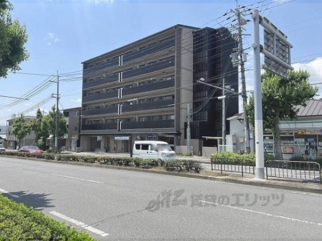 フォーリアライズ京都大将軍外観写真2