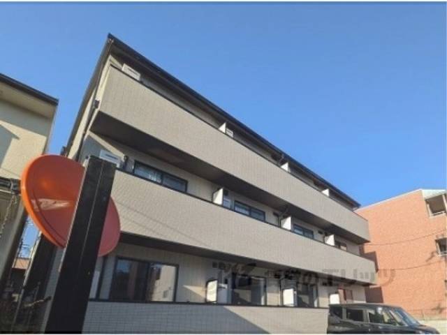 レーヴ・ヴィル東福寺外観写真3