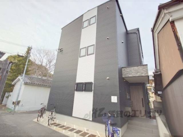 ステディ八戸の里外観写真3