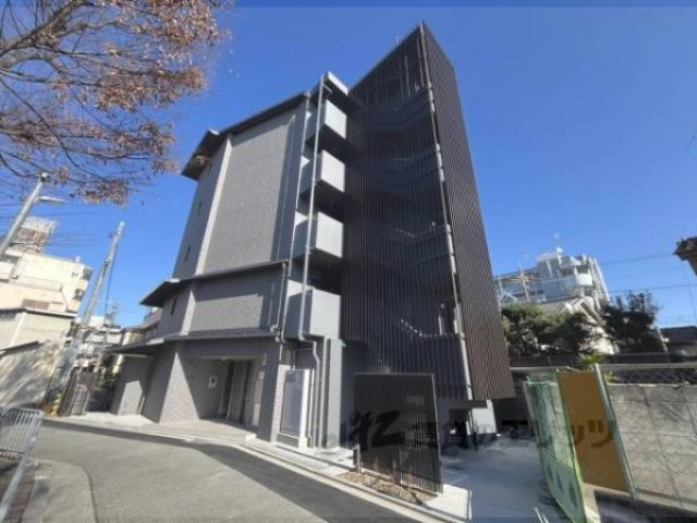 グロスロシェ七条外観写真1