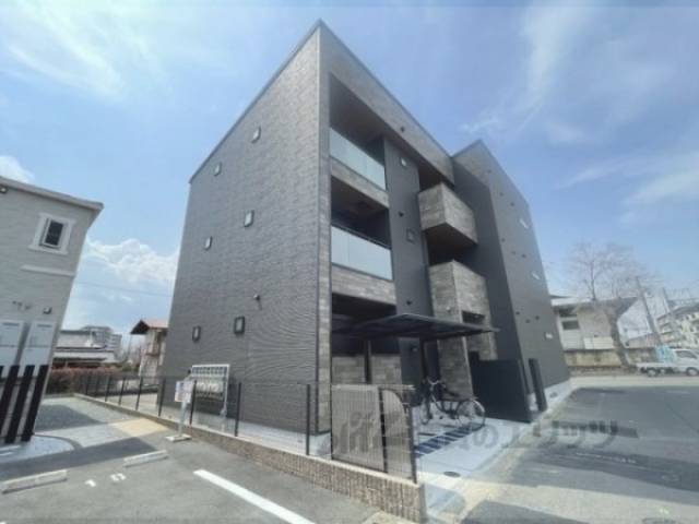 ＶＡＬＴＥＲＲＡ天理外観写真1