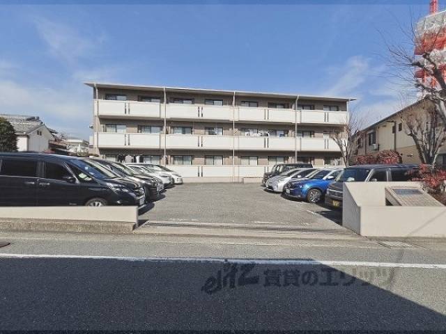 ブランドール萩原外観写真2