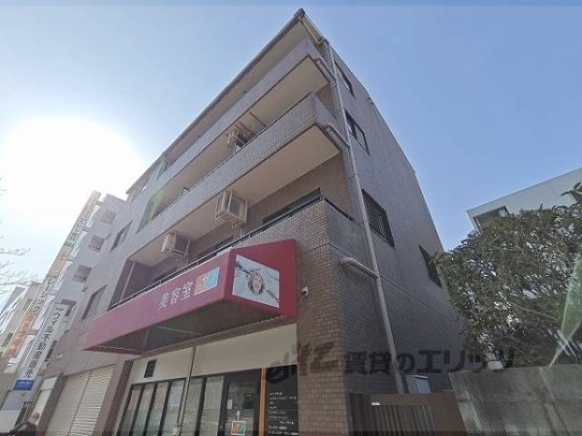 マサーレ川西外観写真1