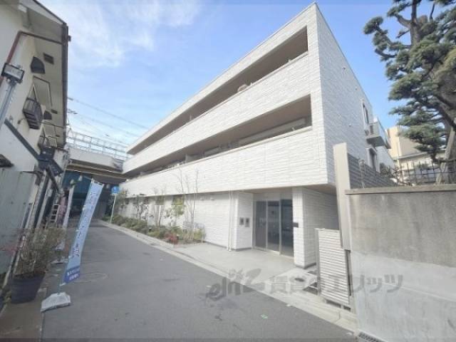 シャーメゾンヴァンヴェール外観写真1