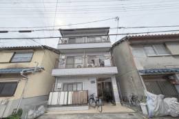 パルイレブン外観写真